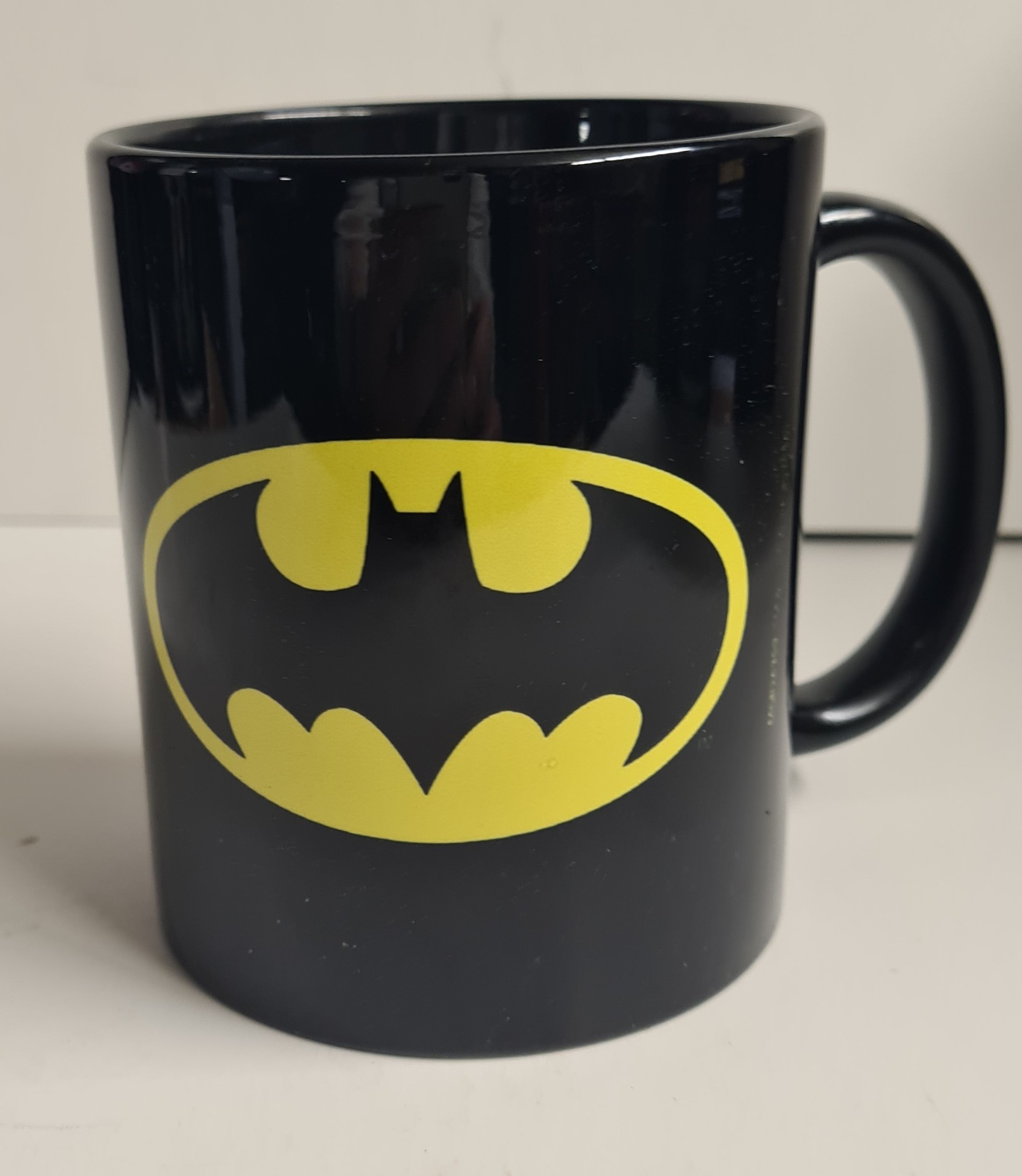 Batman (Symbol) Black Pod Mug - Image 3