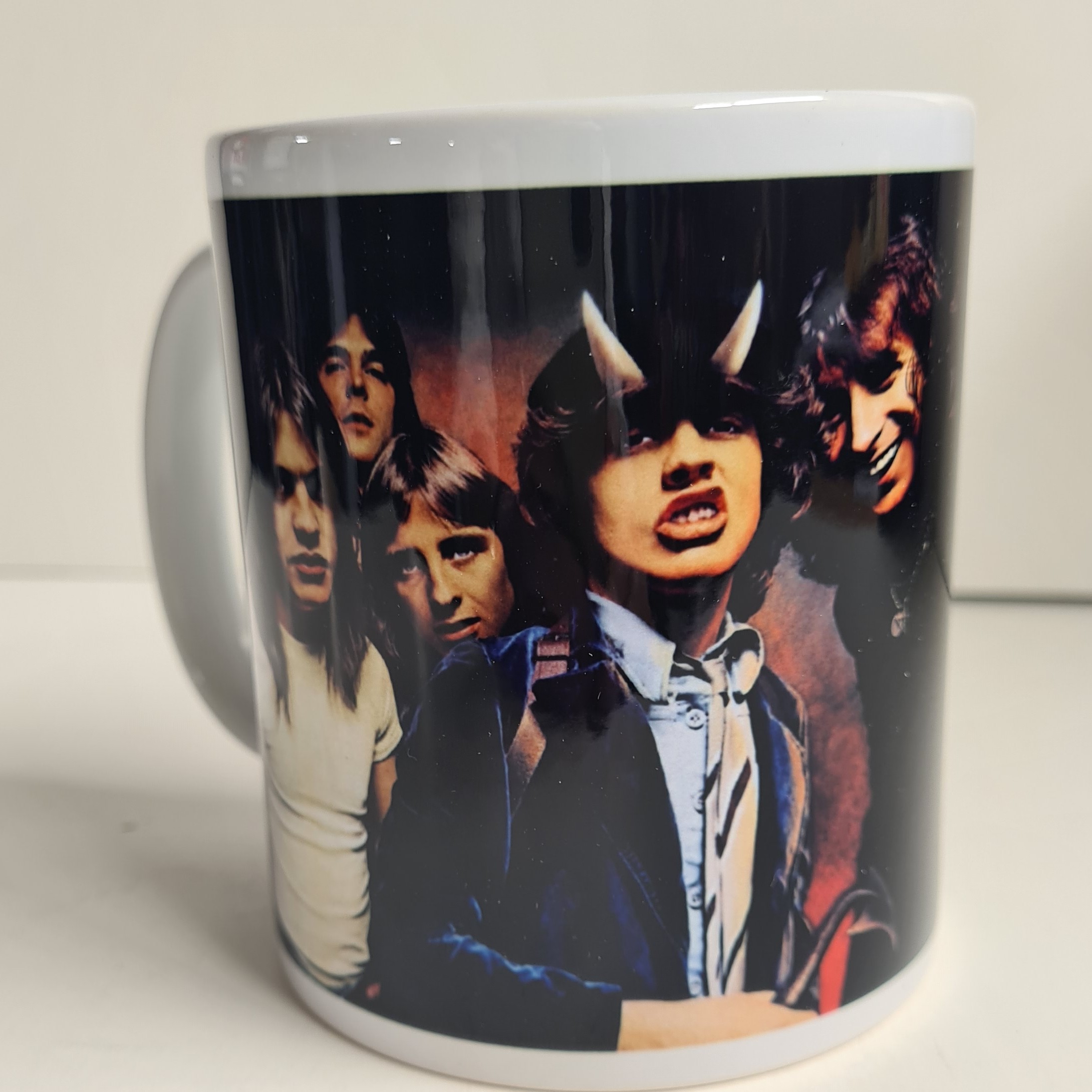 AC/DC (Highway to Hell) ceramic mug - Image 3