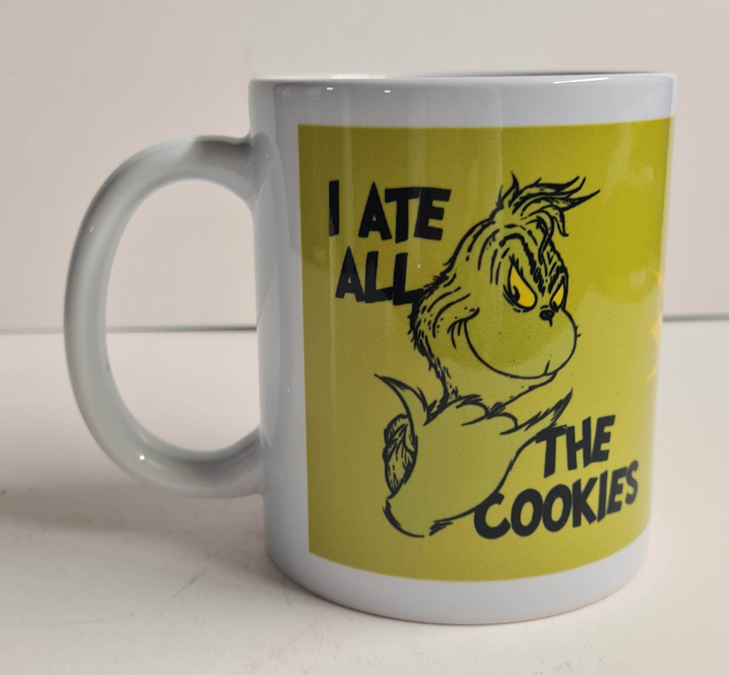 Dr Seuss The Grinch everyday mug - Image 3